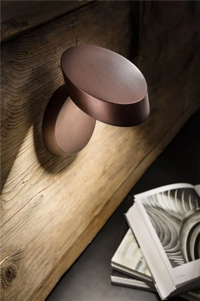 Lampefeber Pin-Up - Bronze