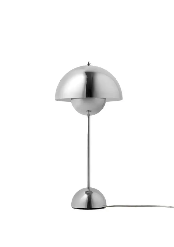 &Tradition Flowerpot VP3 Tischlampe H: 50 cm - Verchromt