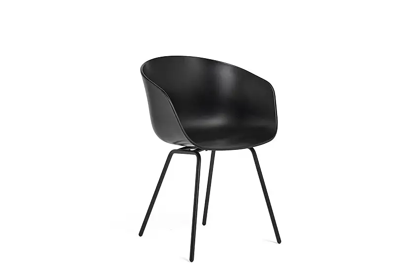 HAY AAC 26 About A Chair SH: 46 cm – Schwarz pulverbeschichteter Stahl/Schwarz