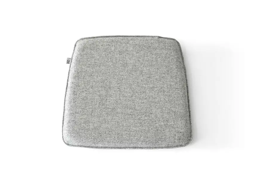 Audo Copenhagen WM String Cushion Dining Indoor – Hellgrau OUTLET