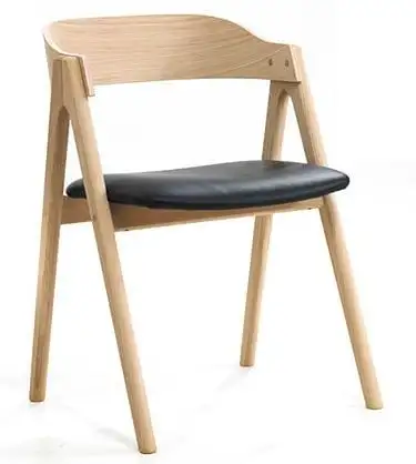 Findahl by Hammel Mette Stuhl SH: 45 cm – Schwarzes Sydney-Leder / seifenbehandelte Eiche