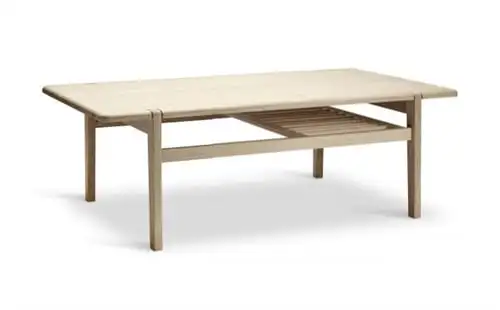 Stouby Maria Couchtisch mit 1 Regal L: 140 cm – seifenbehandelte Eiche