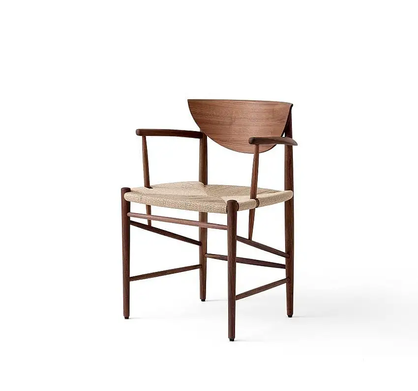 &Tradition HM4 Drawn Chair m. Armlehne SH: 46 cm – Naturpapierkordel/geöltes Walnussholz