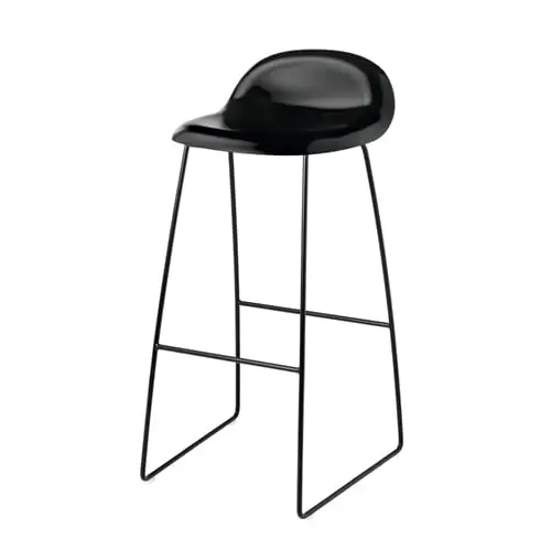 GUBI 3D Barhocker H:75 cm Kufengestell schwarz – Schale aus schwarz gebeizter Buche