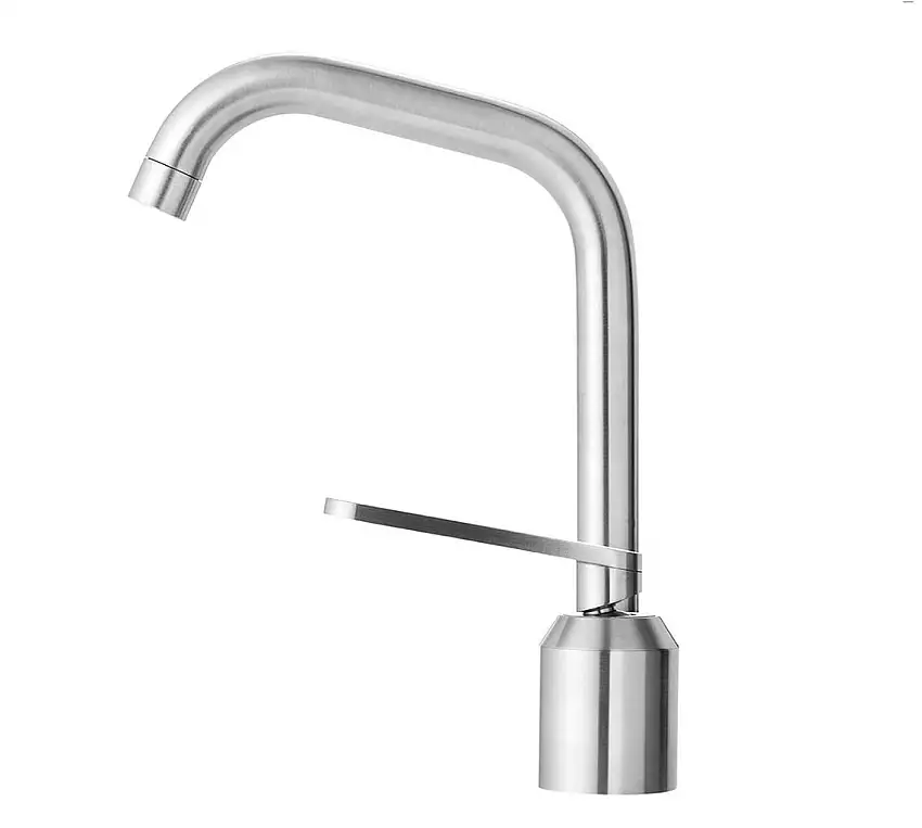 Vipp 906 Badewannenarmatur H: 24,8 cm – Edelstahl