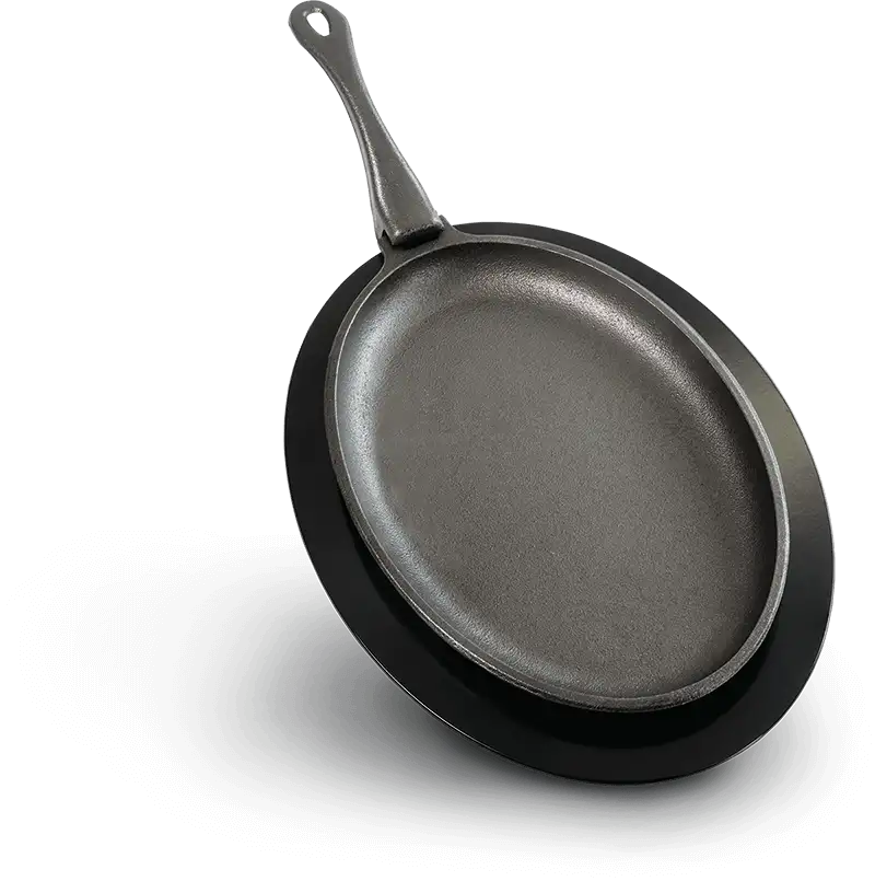 Napoleon Gusseisenpfanne mit Untersetzer