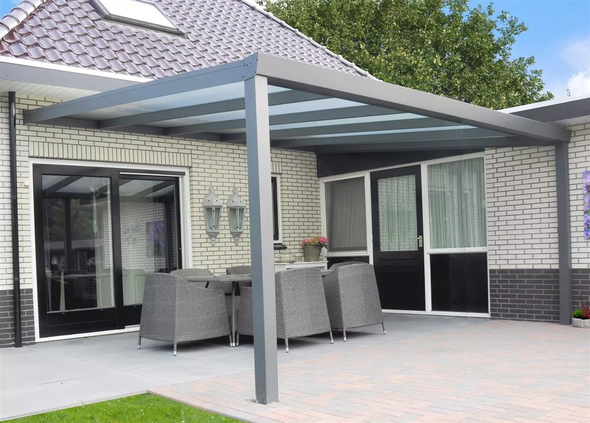 Gardendreams Expert Plus Edition Terrassenüberdachung Breite 1300 cm inkl. 16 mm Polycarbonat Eindeckung