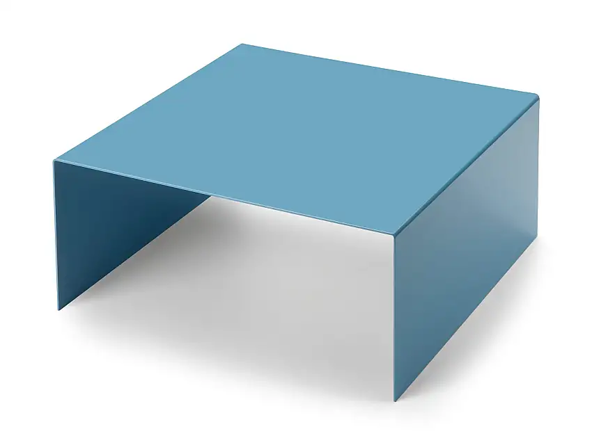 Regaleinsatz zu Container Henry