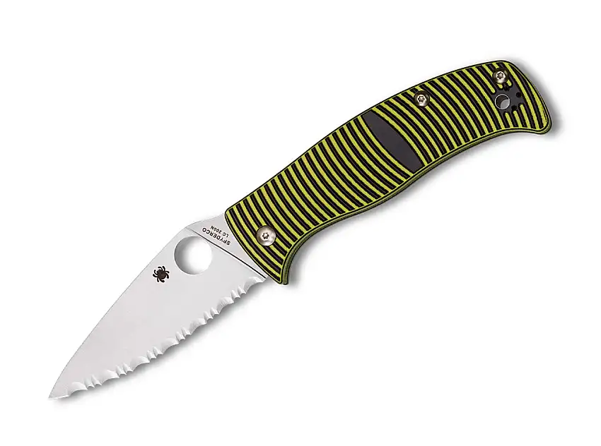 Caribbean Leaf Serrated